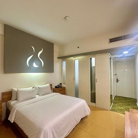 Sparks Life Jakarta, Artotel Curated Extérieur photo
