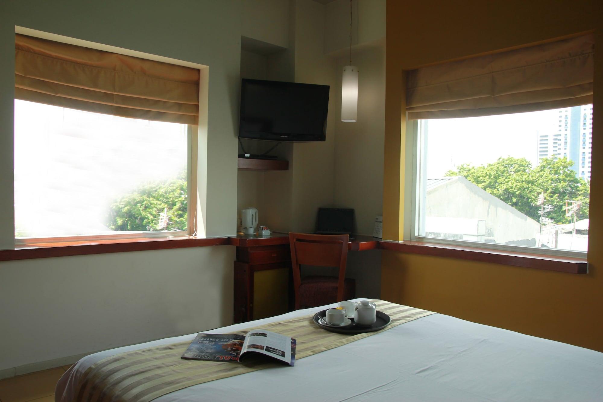 Sparks Life Jakarta, Artotel Curated Extérieur photo