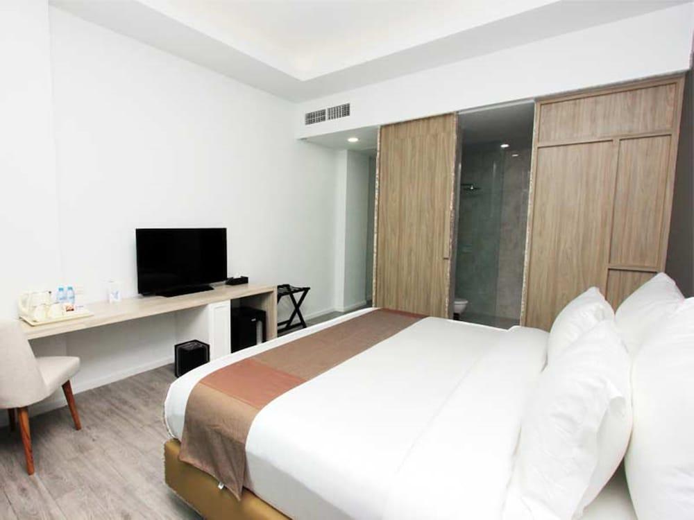 Sparks Life Jakarta, Artotel Curated Extérieur photo