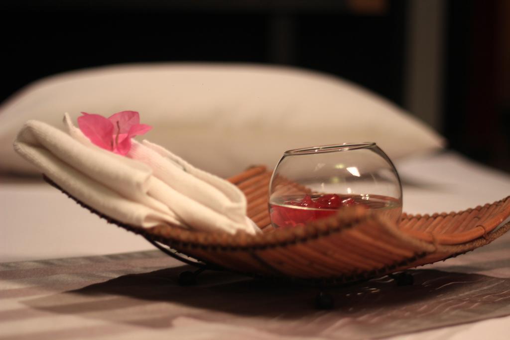 Sparks Life Jakarta, Artotel Curated Extérieur photo