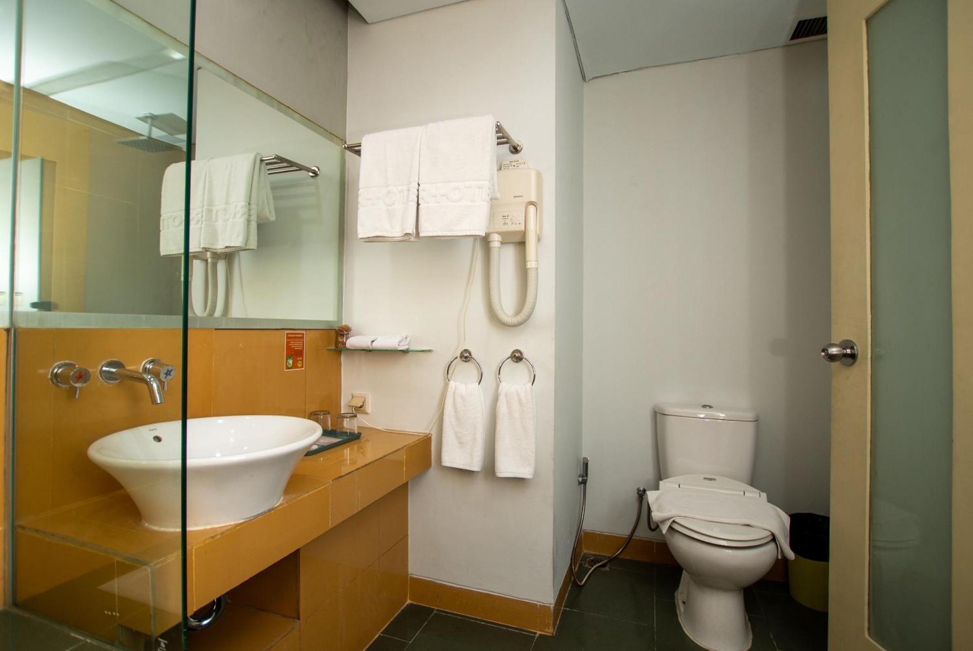 Sparks Life Jakarta, Artotel Curated Extérieur photo