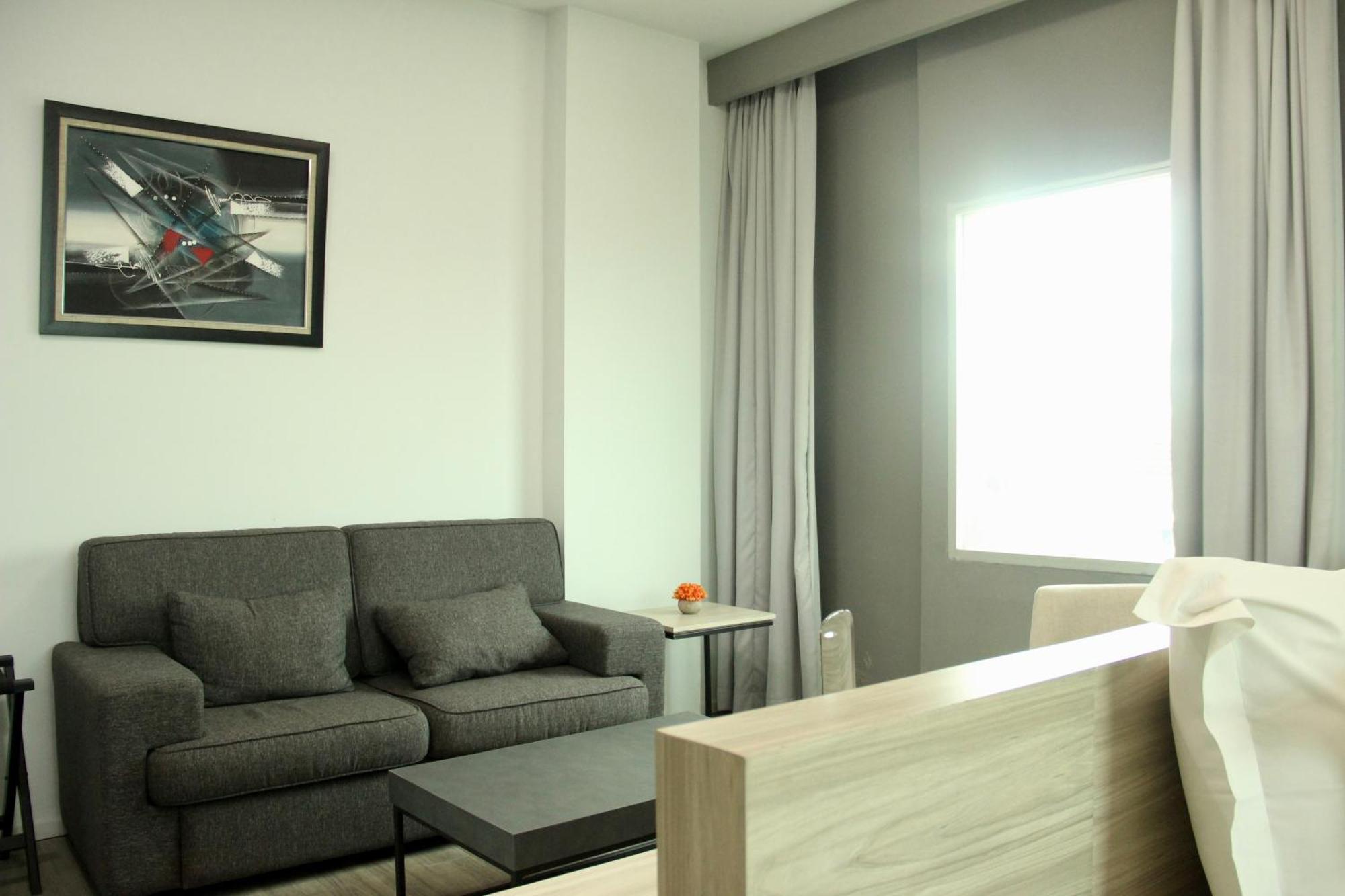 Sparks Life Jakarta, Artotel Curated Extérieur photo