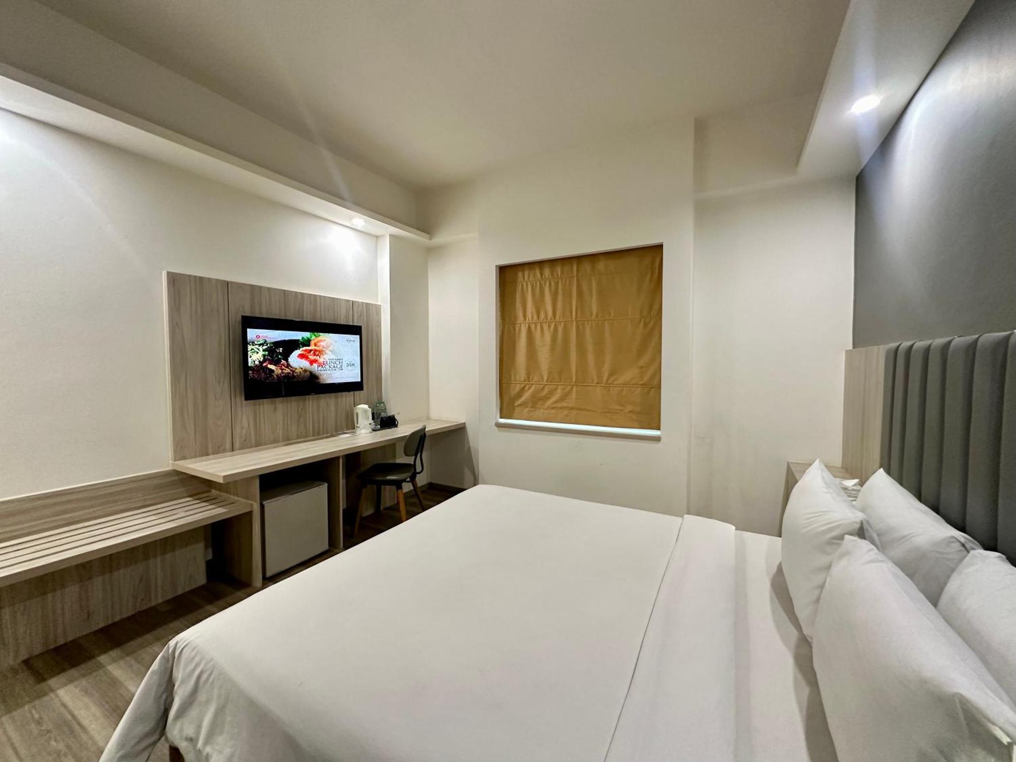 Sparks Life Jakarta, Artotel Curated Extérieur photo