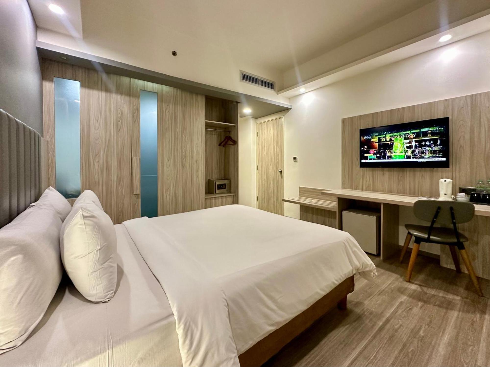 Sparks Life Jakarta, Artotel Curated Extérieur photo