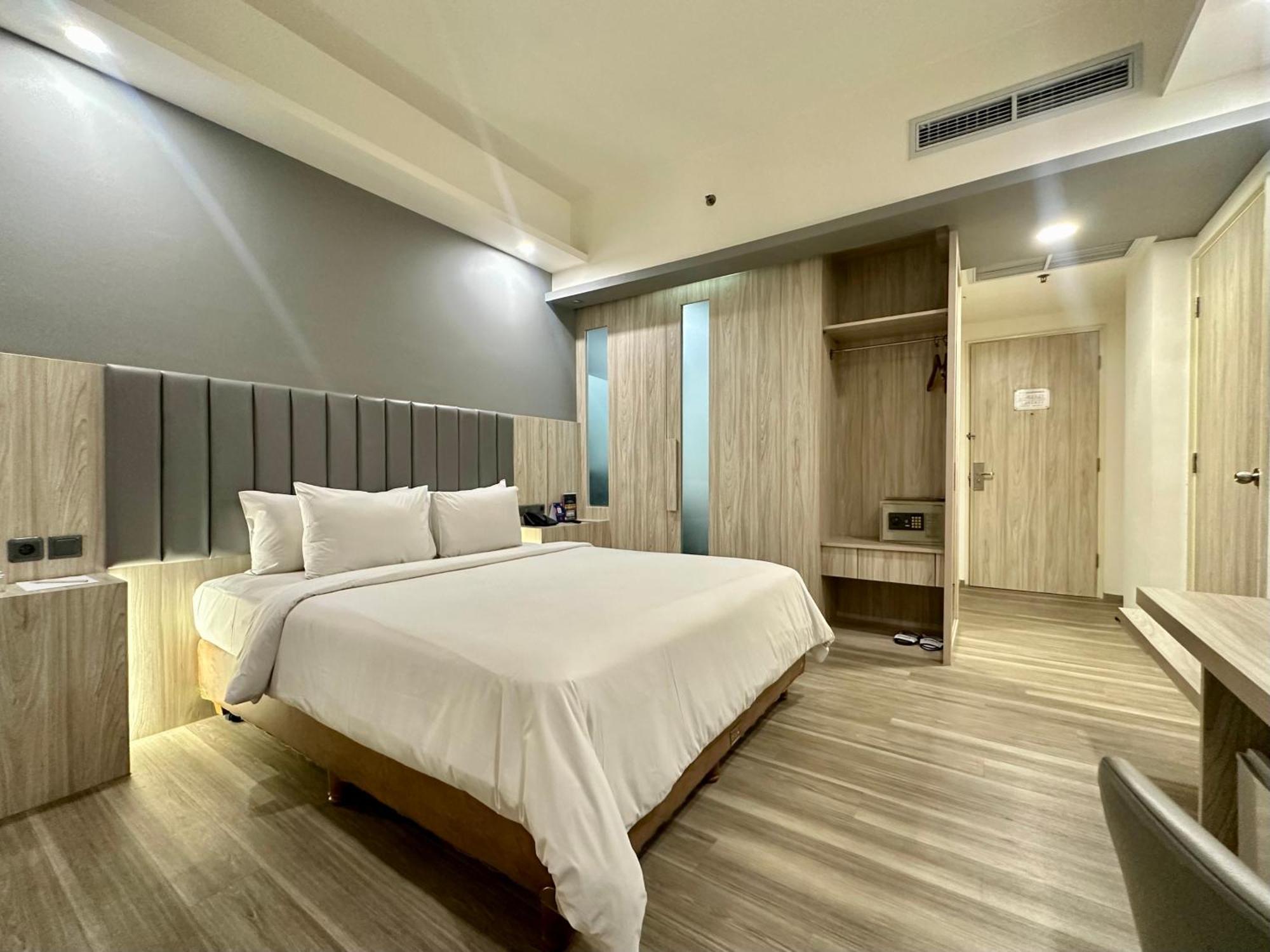 Sparks Life Jakarta, Artotel Curated Extérieur photo