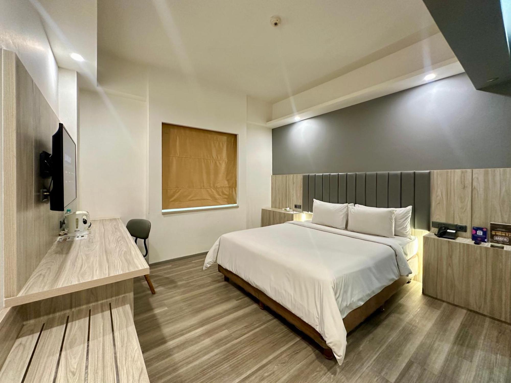 Sparks Life Jakarta, Artotel Curated Extérieur photo